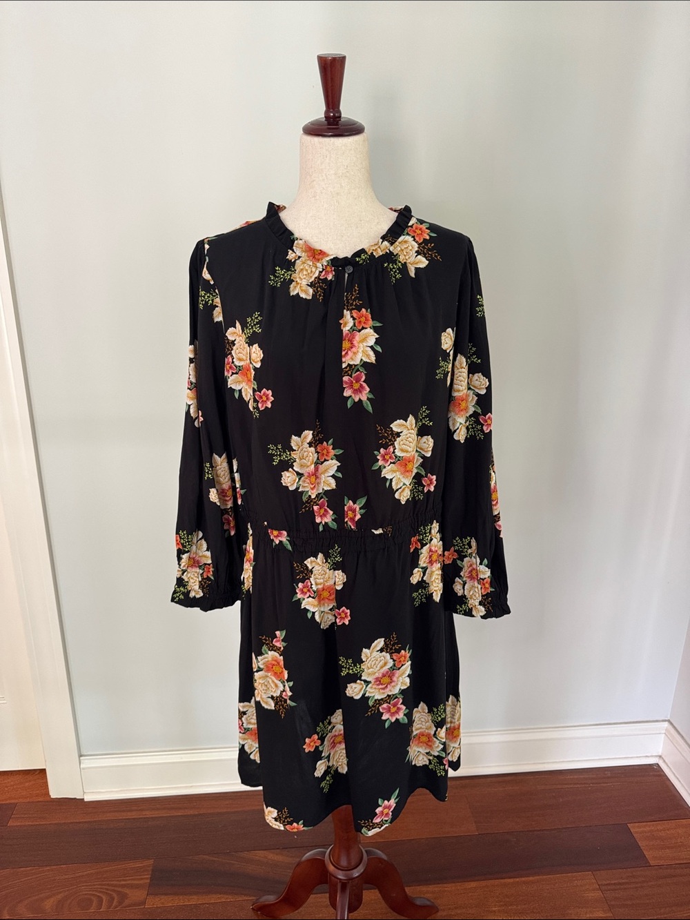 LOFT XLT Black Floral Long-Sleeve Dress